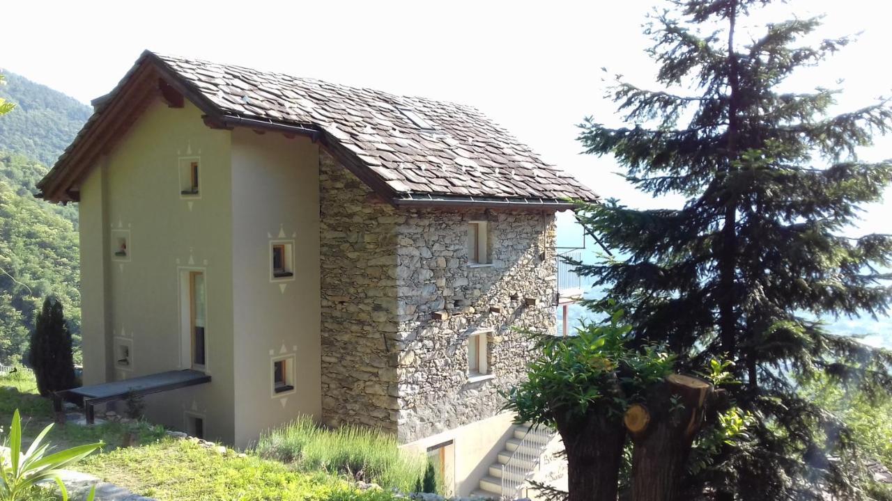 B&B Sasso Bianco Prata Camportaccio Bagian luar foto